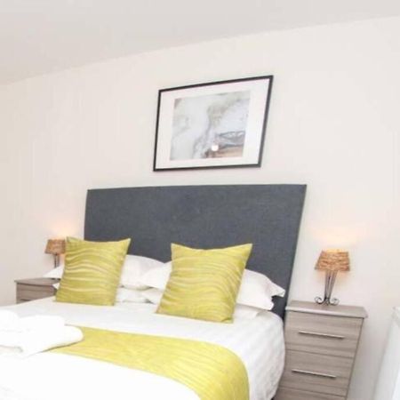 No12-Luxe Living Guest Apartment- 1 Bed-Garden-Private Parking-Wifi-Beach-City Swansea Dış mekan fotoğraf